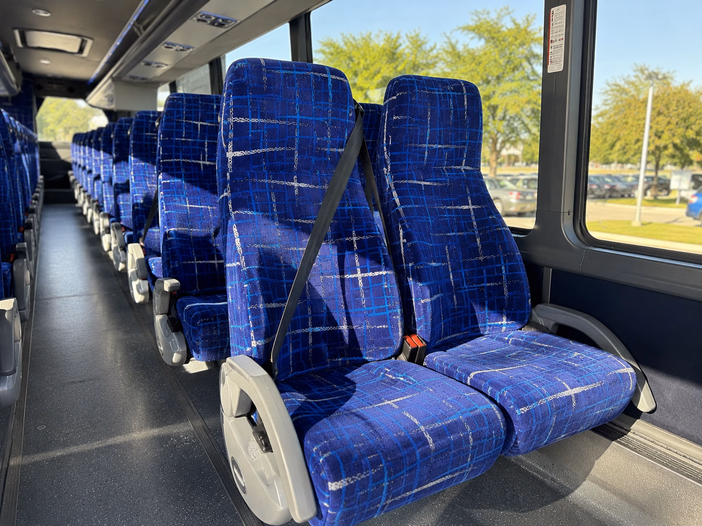 glendale bus rental service area