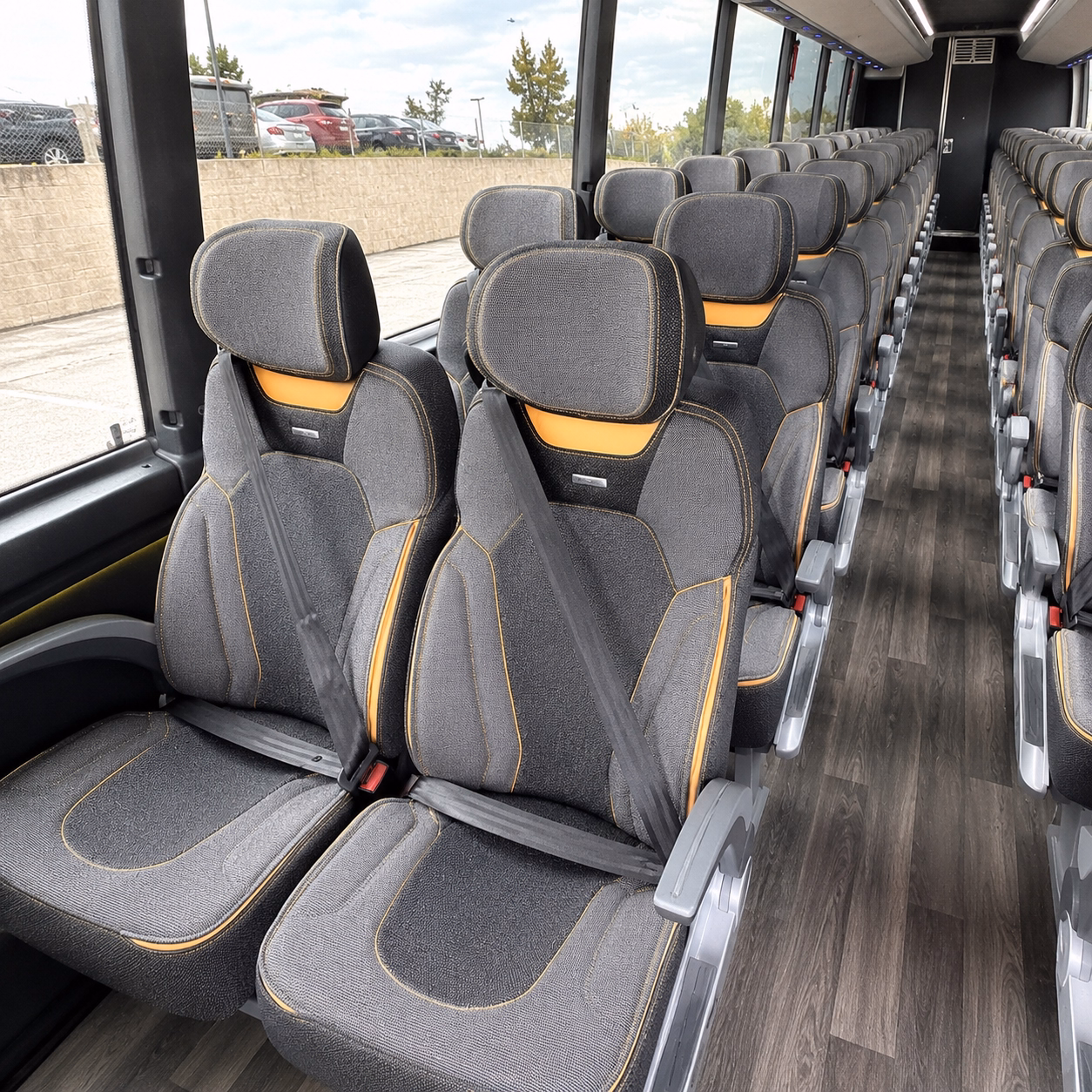glendale charter buses